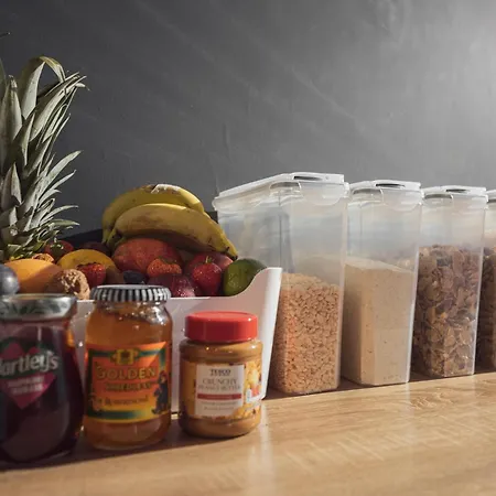 Bed & Breakfast Franky's Place, In Roundhay, - Free Parking, Breakfast & Wifi