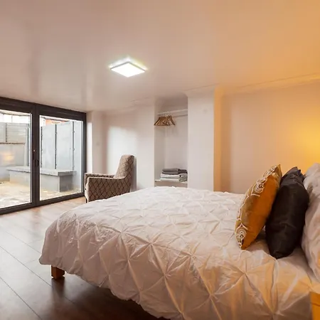 Couette-café Franky's Place, In Roundhay, - Free Parking, Breakfast & Wifi Leeds (West Yorkshire)